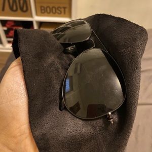 Pre-loved Rayban aviator classic (POLARIZED/BLACK)